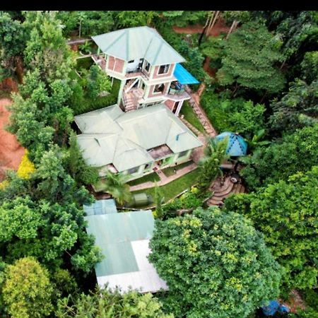 Galapagos Homestay Lushoto Exterior photo